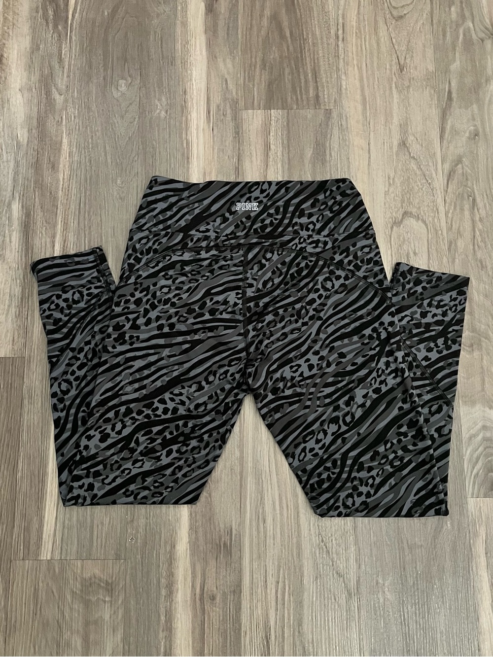 PINK, Victoria’s secret animal print leggings | Size medium